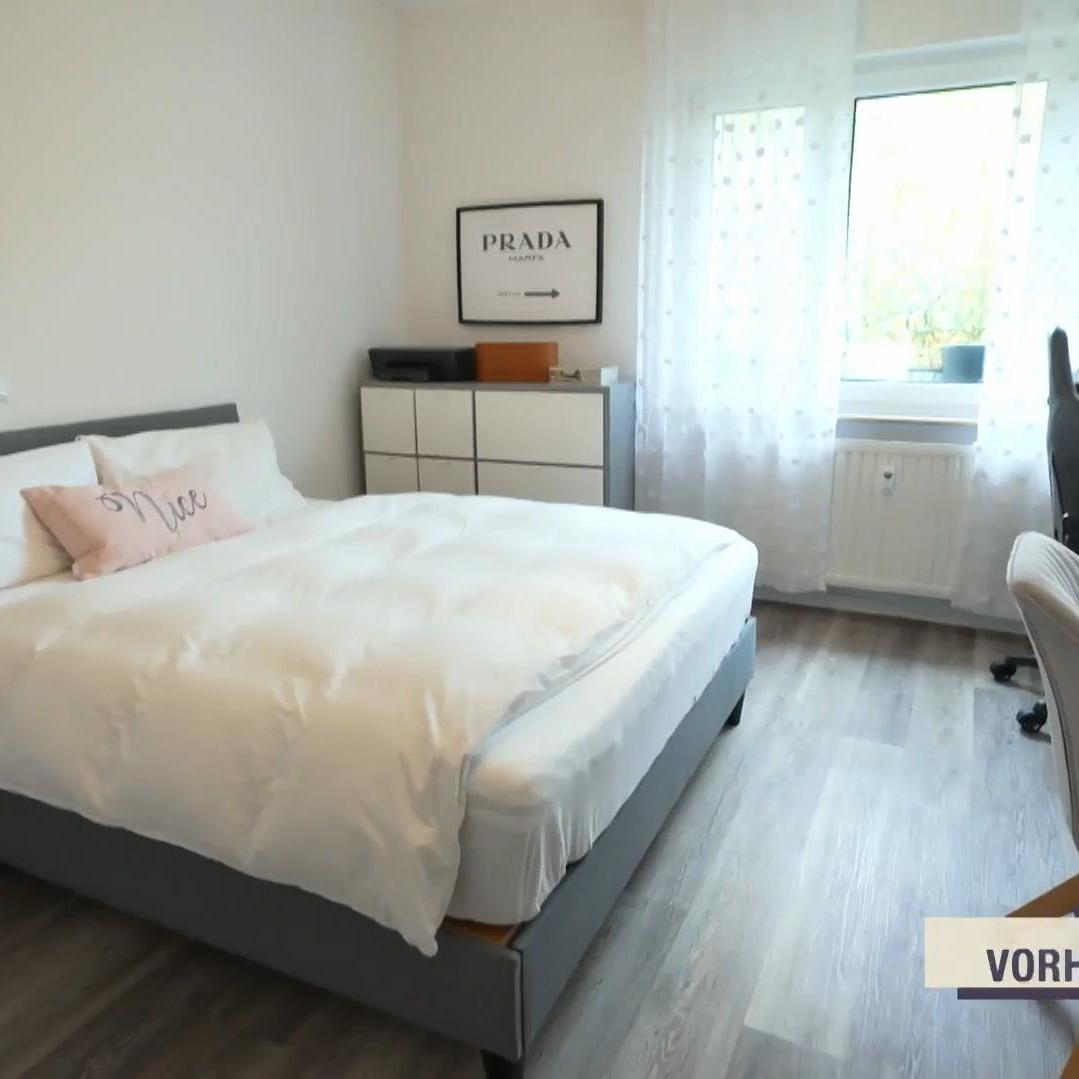 Vor der Umgestaltung hat das Schlafzimmer nicht zum Träumen eingeladen. Vor der Umgestaltung hat das Schlafzimmer nicht zum Träumen eingeladen.