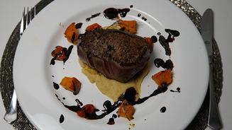 Rinderfilet mit Orangen-Sellerie-Püree