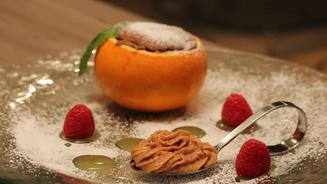 Schokokuchen in Orangenschale