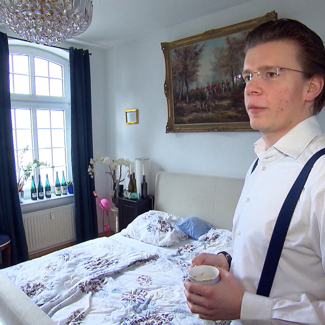 HenningDin.jpg HenningDin.jpg