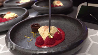  Marzipanmousse mit Himbeercreme