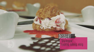 Windbeutel mit Erdbeersahne