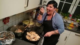 Auf diese Männer steht Lara