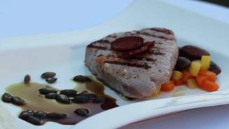 Thunfischsteak mit Käferbohnen