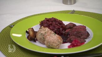 Damwild-Rücken mit Semmelknödeln