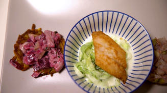 Tatar, Salat und Gebratenes vom Matjes