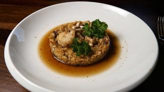 Japanisches Pilzrisotto* Jakobsmuschel