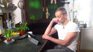 Aus Angst vor Mandys Menü zur Flasche