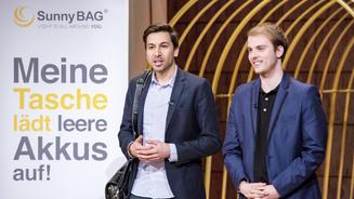 Tasche und Ladegerät in Einem