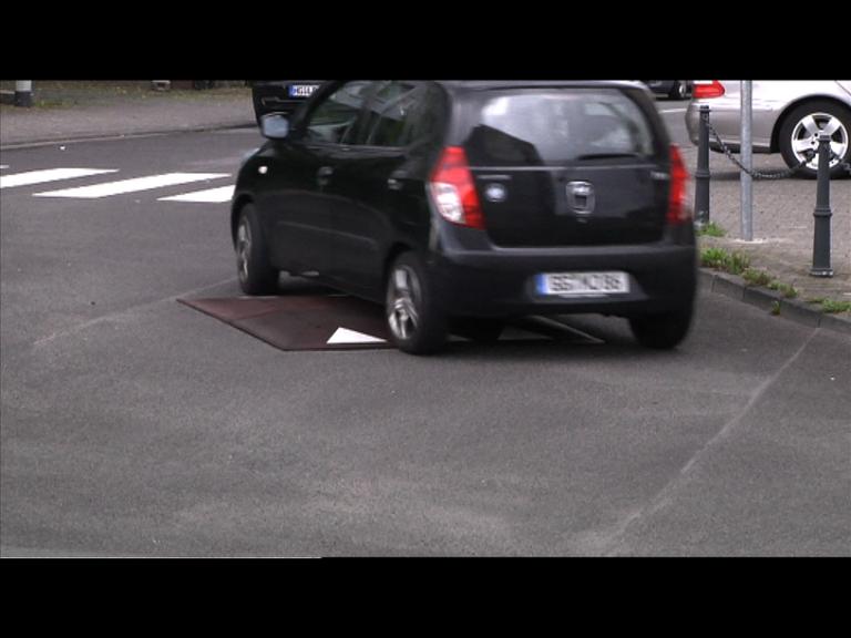 fahrbahnschweller2 fahrbahnschweller2