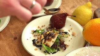  Bete-Birne-Salat mit Baguette