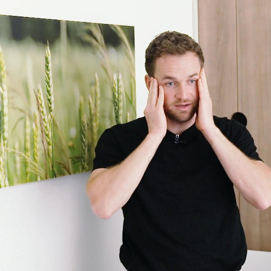 Bei Ex-Bachelor-Kandidat Philipp Stehler kreisen nach der Geburt seines ersten Kindes viele Gedanken im Kopf