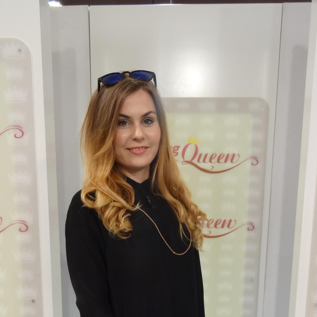 Shopping Queen Desden Catwalk Lisa Marie