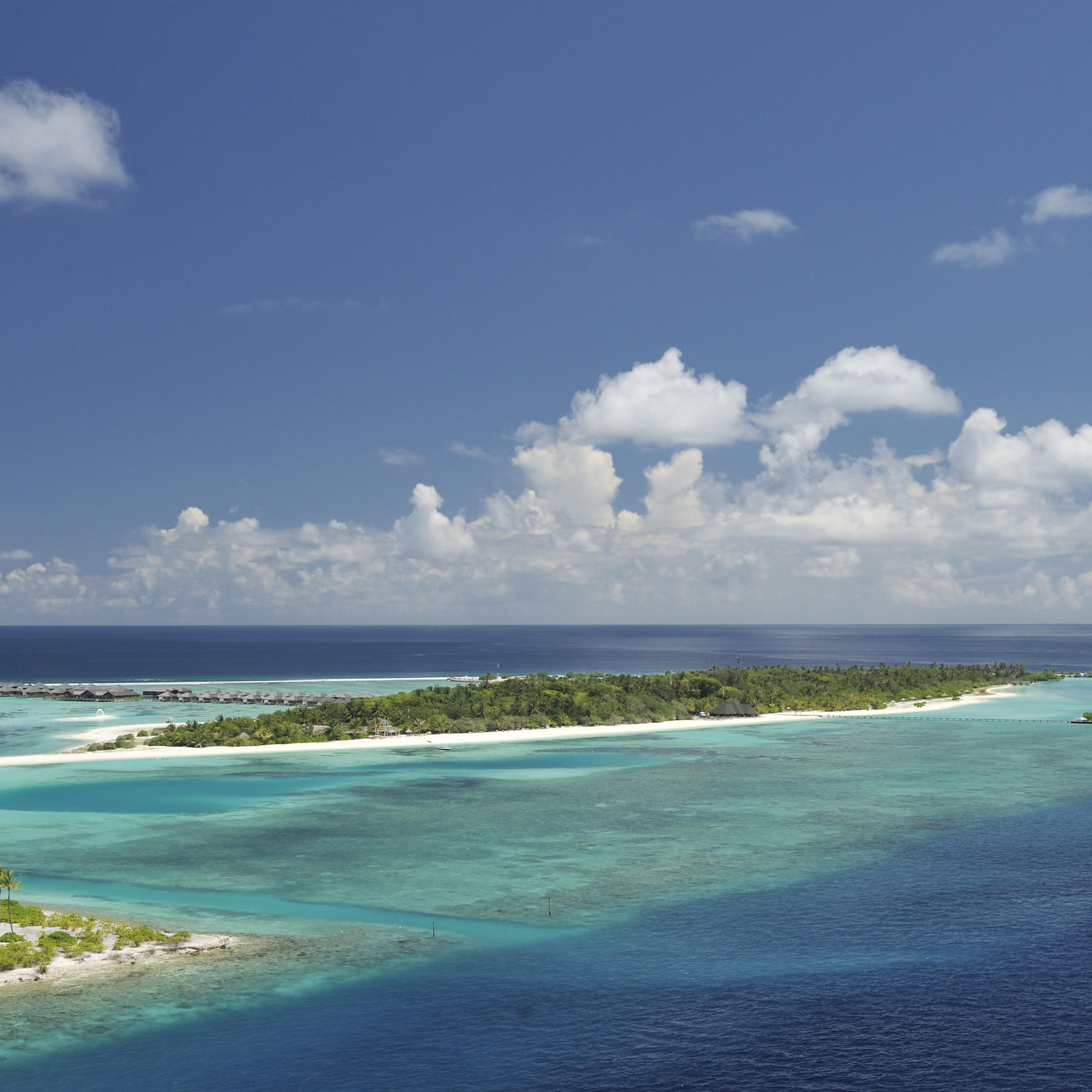 Paradise Island Arial 16.jpg Paradise Island Arial 16.jpg