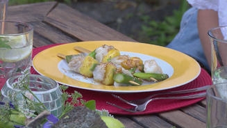 Spargel-Kabeljau-Spieße