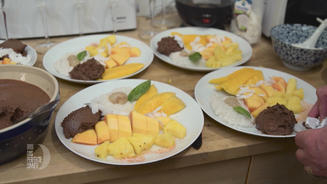 Khao Niau mit Mousse au Chocolat