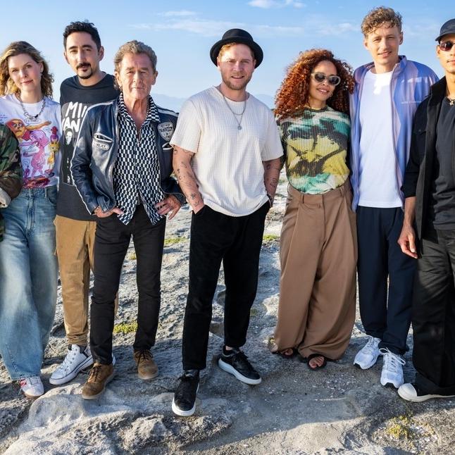 V.l.: Sammy Amara, Eva Briegel, Eko Fresh, Peter Maffey, Johannes Oerding, Joy Denalane, Tim Bendzko, Emilio