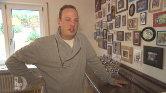 Sigurd wirft den Grill an