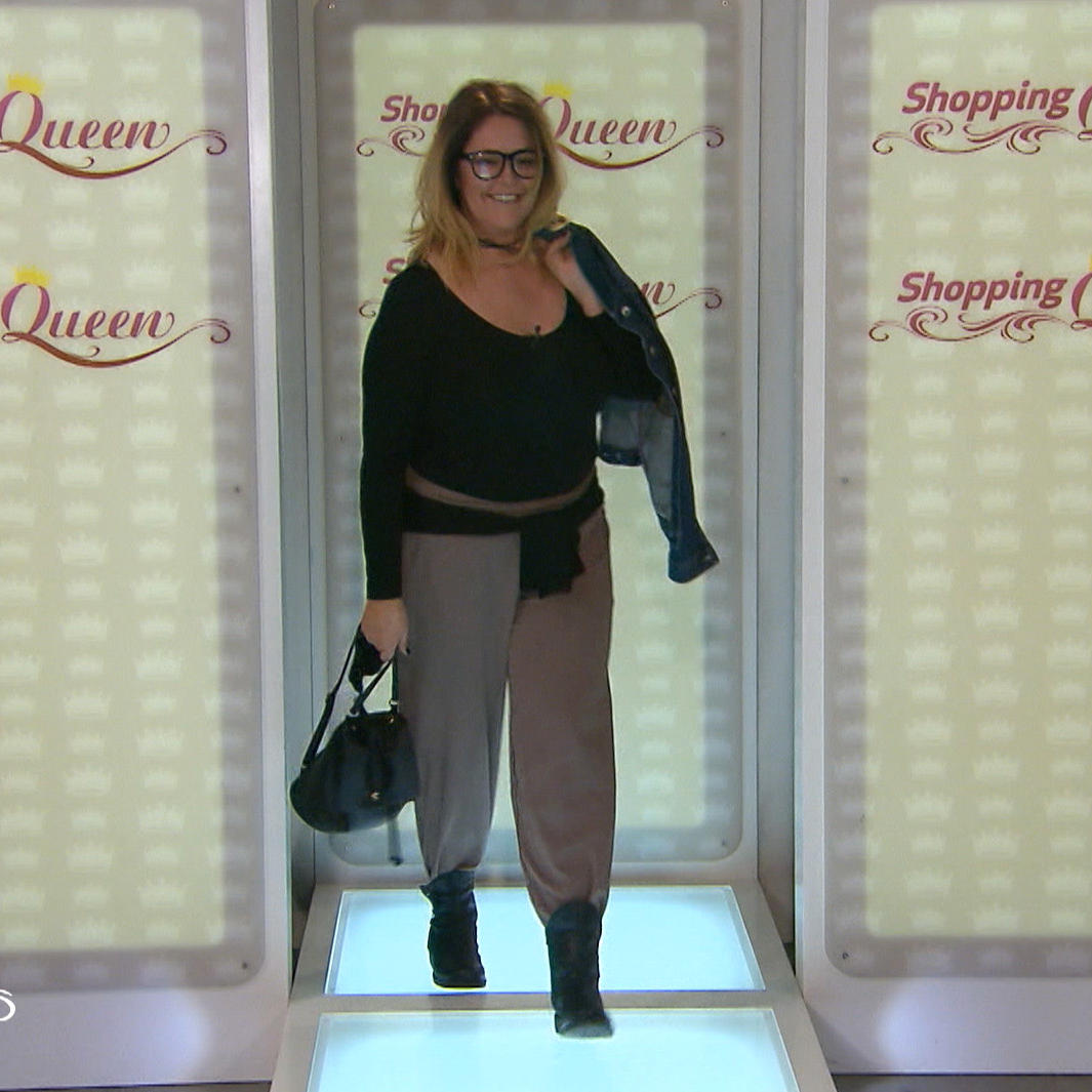 Shopping Queen 2017 Kln KW 21 Catwalk Susanne.jpg