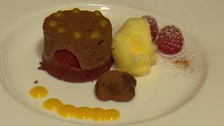 Schokomousse-Himbeertörtchen