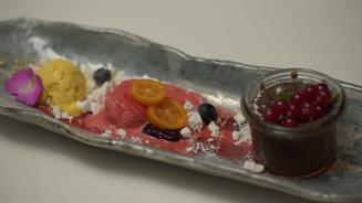 Nougat Törtchen mit Mandelstücken