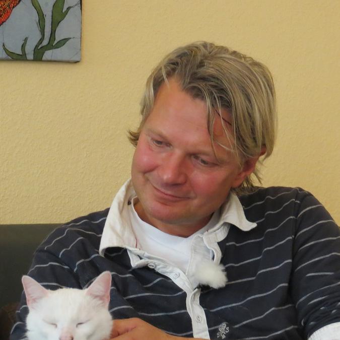 Tiere in Not - VOX-DOCMA TV - Frank Weber und der taube Kater Flocke Tiere in Not - VOX-DOCMA TV - Frank Weber und der taube Kater Flocke