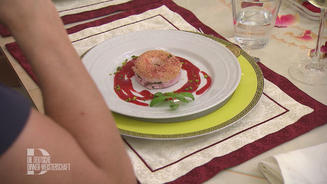 Quarkdonuts mit Basilikumpesto