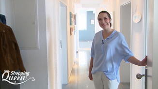 Lisa baut auf ihre Shoppingbegleitung