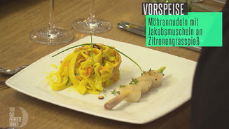 Möhrennudeln Kurkuma mit Jakobsmuschel