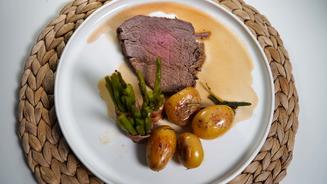 Rinderfilet im Wiesenheubett