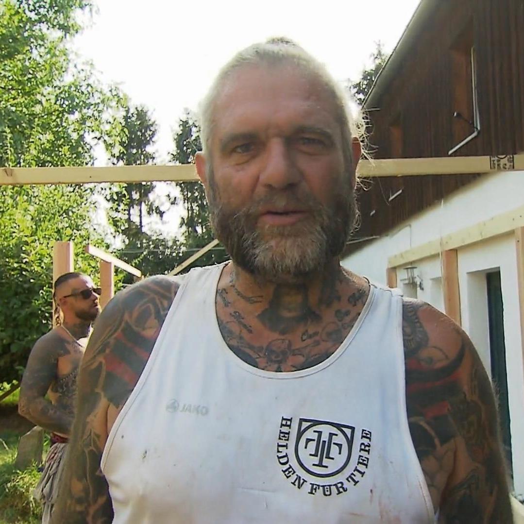 Ralf Seeger und die Harten Hunde helfen dem Tierschutzhof \Hoffnung für Tiere\ Ralf Seeger und die Harten Hunde helfen dem Tierschutzhof \Hoffnung für Tiere\
