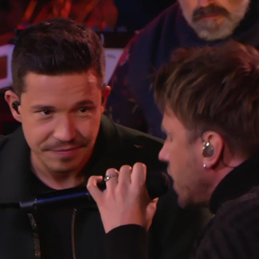 Vercluest und vor allem auf Deutsch. Er liebt's - aber so hat Nico Santos seinen Mega-Hit auch noch nie gesungen.