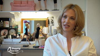 Claudia sammelt Barbies 