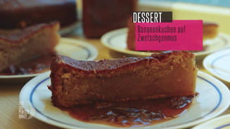 Bananenkuchen auf Zwetschgenmus