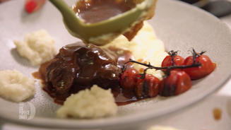 Kalbsbäckchen mit Kartoffelstampf