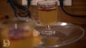 Apfelwein-Gelee mit Schmandeis