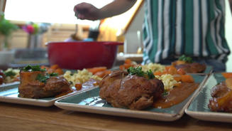  Ossobuco mit Möhren und Spätzle