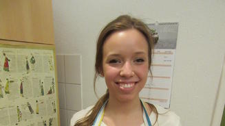 Dinner-Küken Deborah wird nervös