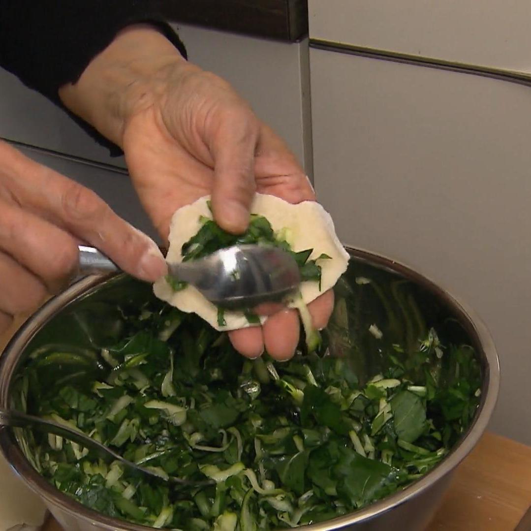 Von Jenny so liebevoll wie schmackhaft gefüllt: Chinesische Dumplings. Von Jenny so liebevoll wie schmackhaft gefüllt: Chinesische Dumplings.