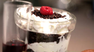 Schokokuchen mit Schokokussmousse