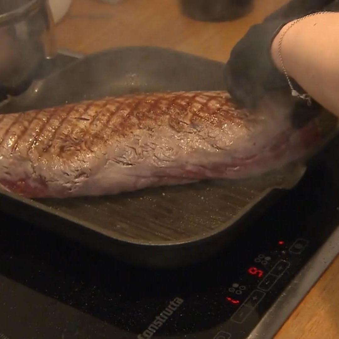 Sieht lecker aus, kann aber viel Lärm verursachen. Sieht lecker aus, kann aber viel Lärm verursachen.
