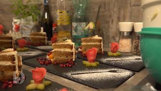 Bratapfeltorte mit Zimtcreme 