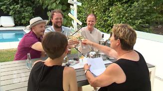 Beates Büttenrede rührt Tim und Gäste