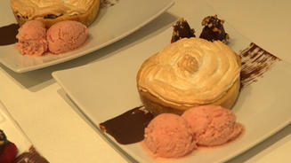 Rhabarbertörtchen, Erdbeeren, Schoki