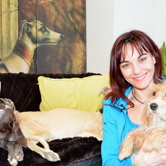 Tiergeschichten1 VOX-DOCMA TV - Diana Eichhorn geht den zehn gngigsten Hundemytehn auf den Grund Tiergeschichten1 VOX-DOCMA TV - Diana Eichhorn geht den zehn gngigsten Hundemytehn auf den Grund