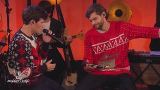 Lagerfeuerstimmung mit den Pulli-Boys