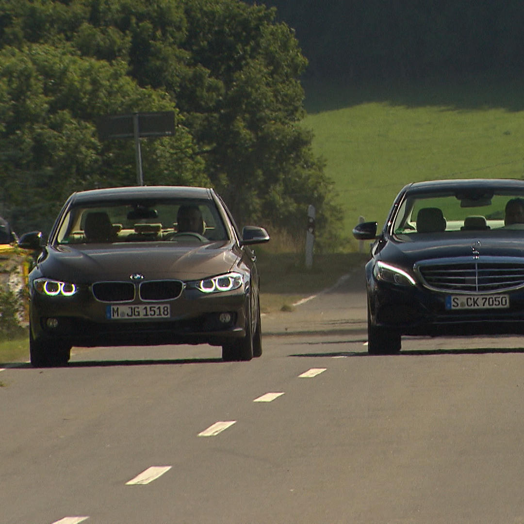 Mercedes BMW 2 Mercedes BMW 2