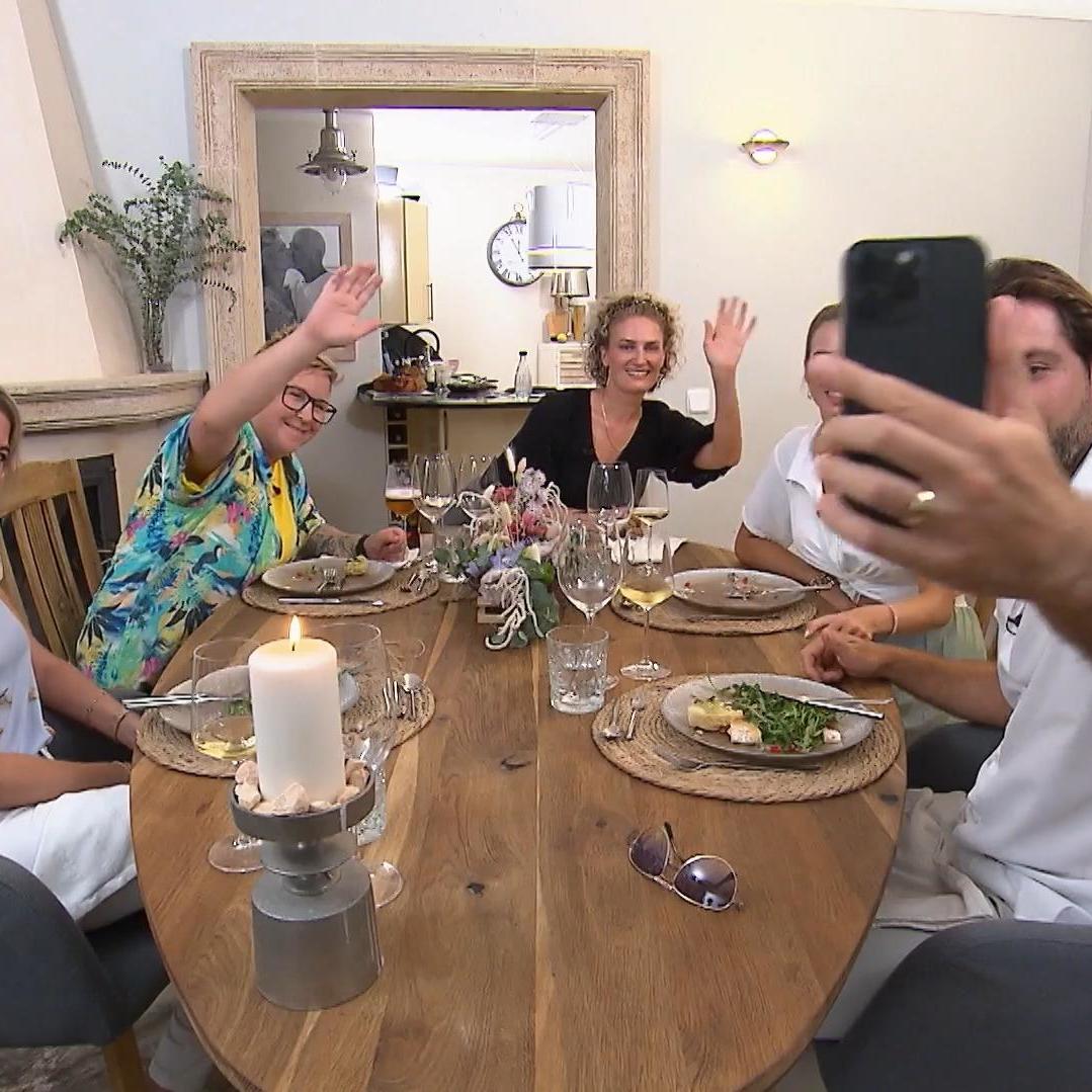 Die Mallorca-Dinnerrunde wünscht ihrem Frits gute Besserung! Die Mallorca-Dinnerrunde wünscht ihrem Frits gute Besserung!