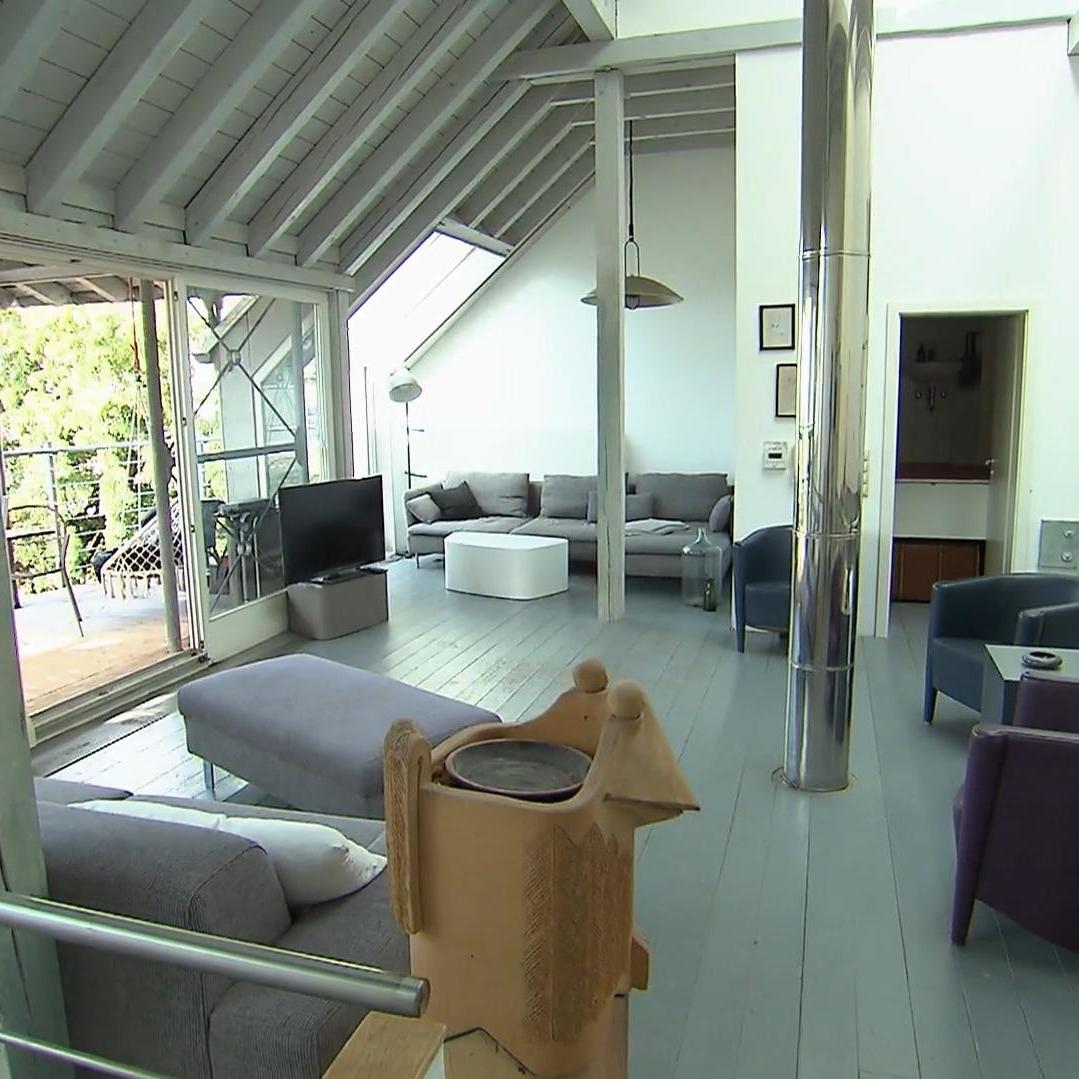 Tills Loft-Wohnung kann sich sehen lassen.