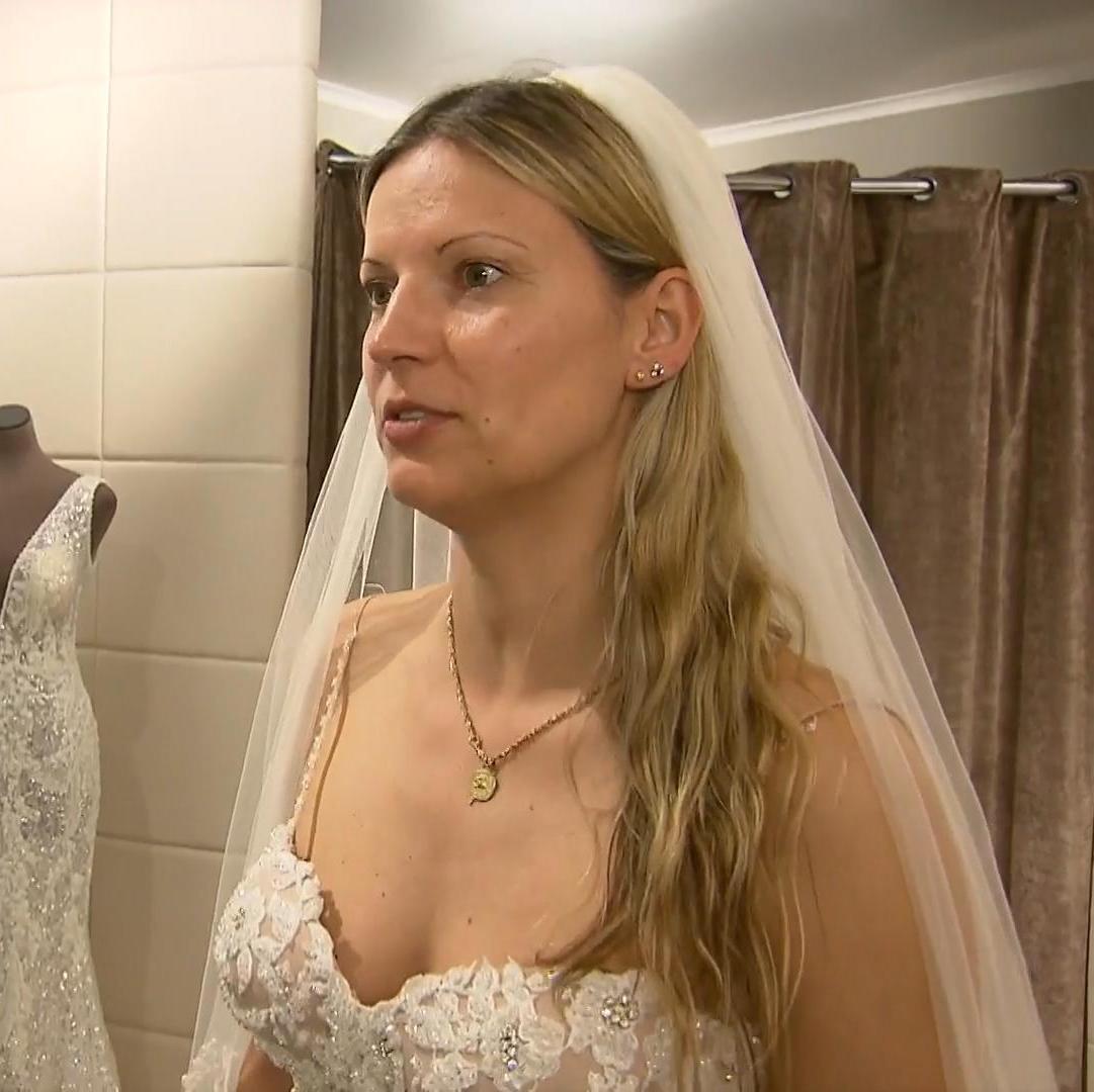 Eng, weit, mit und ohne Schleier oder Schleppe - Daniela lässt keine Variante aus